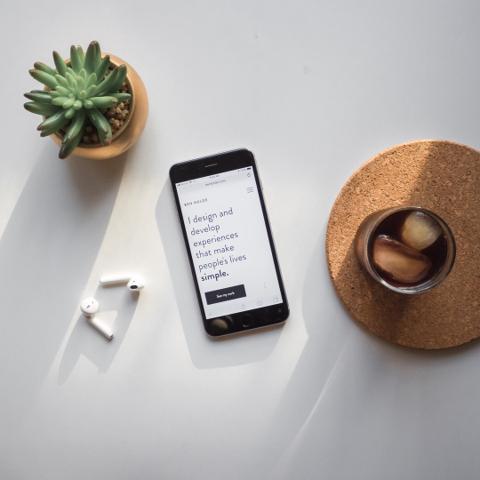 Odoo • A picture with a caption